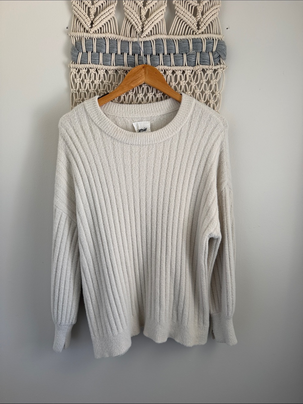 Aerie Cream Crewneck Sweater